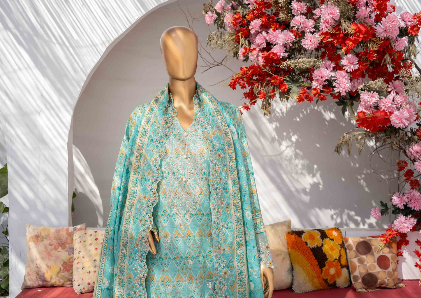 Mehak Premium Embroidered 3-Piece – [MKE-E-250146]